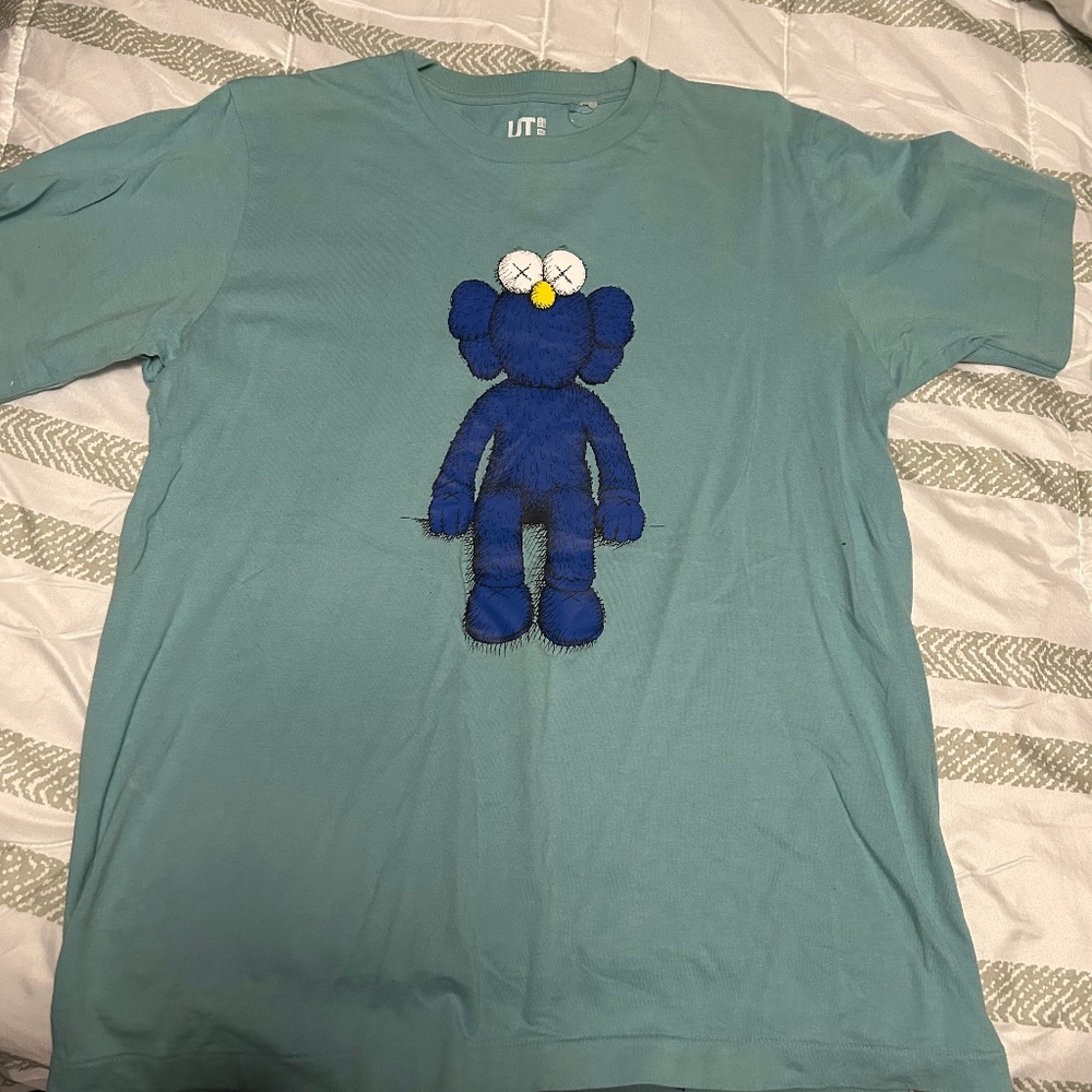 Kaws men’s Uniqlo BFF shirt